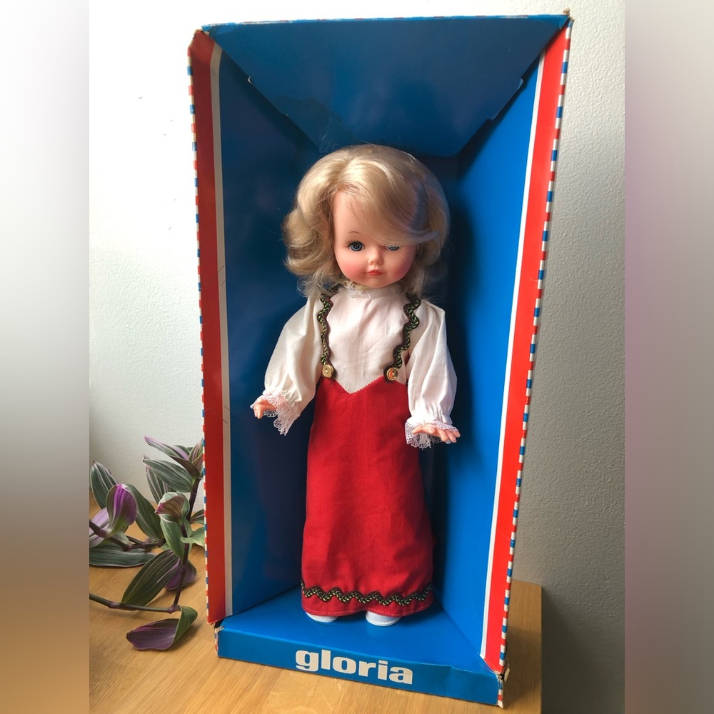 RARE 1974 Reliable Toys Gloria 16 Inch Doll in Original Box - AS IS Vintage Doll
